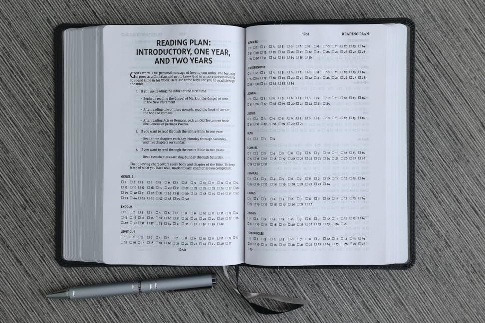 NIV Compact Centre-Column Reference Bible, Black, Red Letter, Comfort Print
