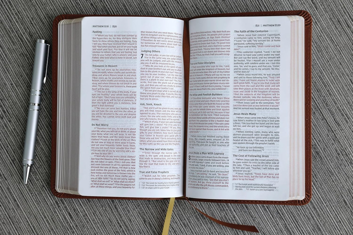 NIV Thinline Bible, Compact, Leathersoft, Brown, Red Letter, Comfort Print